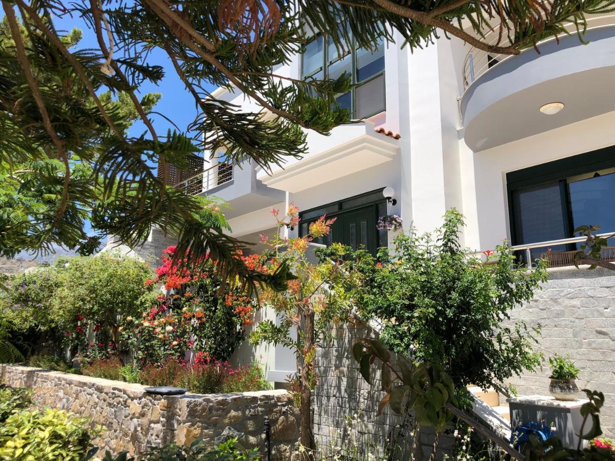 Paradisos Luxury Villas Next To Beach Koutsourás Exteriér fotografie