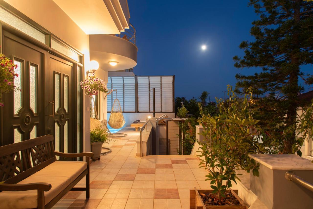 Paradisos Luxury Villas Next To Beach Koutsourás Exteriér fotografie